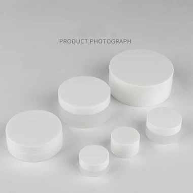 Klassinen pyöreä PP-muovivoidepurkki